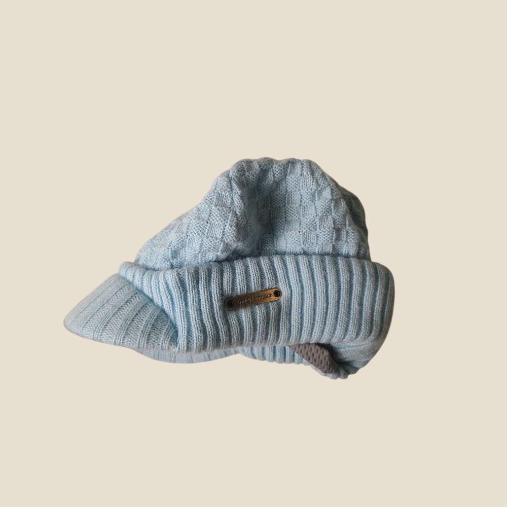 Under Armour Brimmed Beanie Womens One Size Light Blue Cable Knit Mesh Lined Hat
